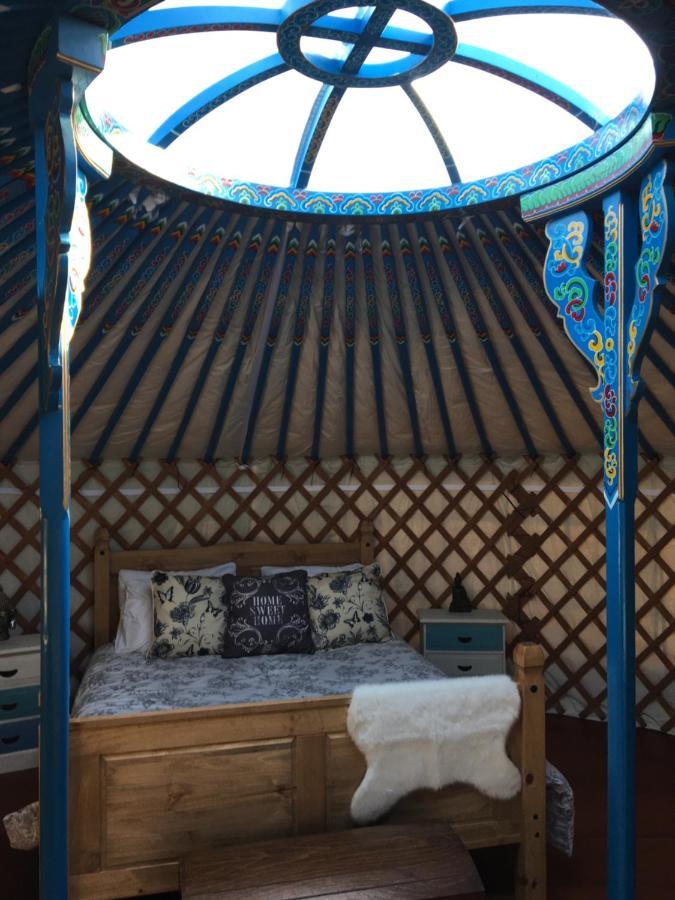 Hotel French Fields Luxury Glamping Le-Vieux-Cerier Exterior foto