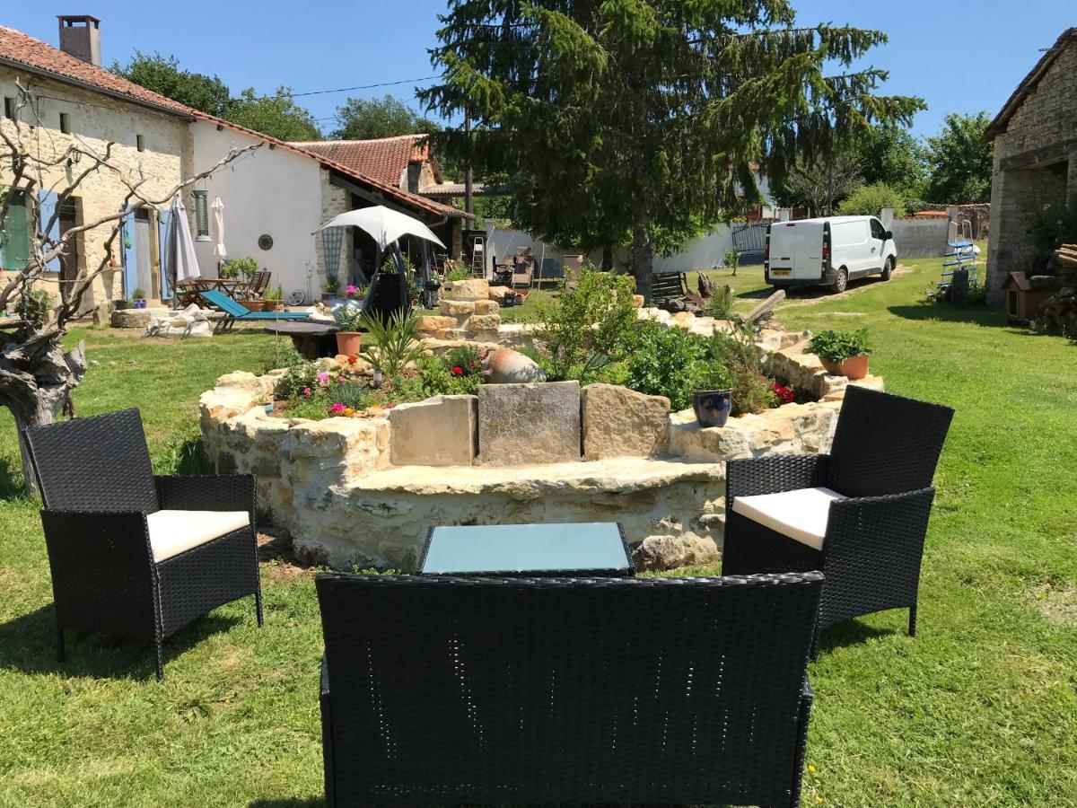 Hotel French Fields Luxury Glamping Le-Vieux-Cerier Exterior foto
