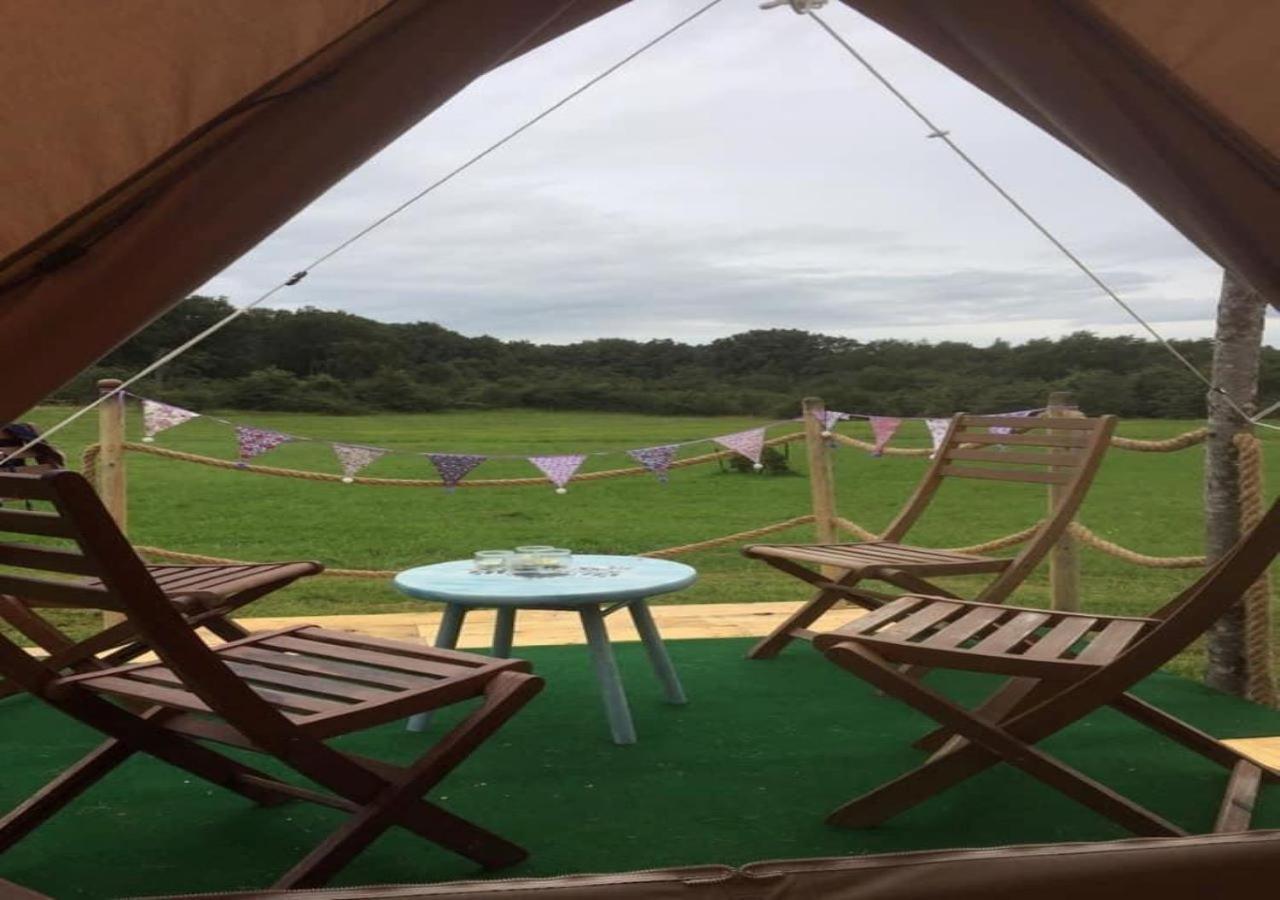 Hotel French Fields Luxury Glamping Le-Vieux-Cerier Exterior foto