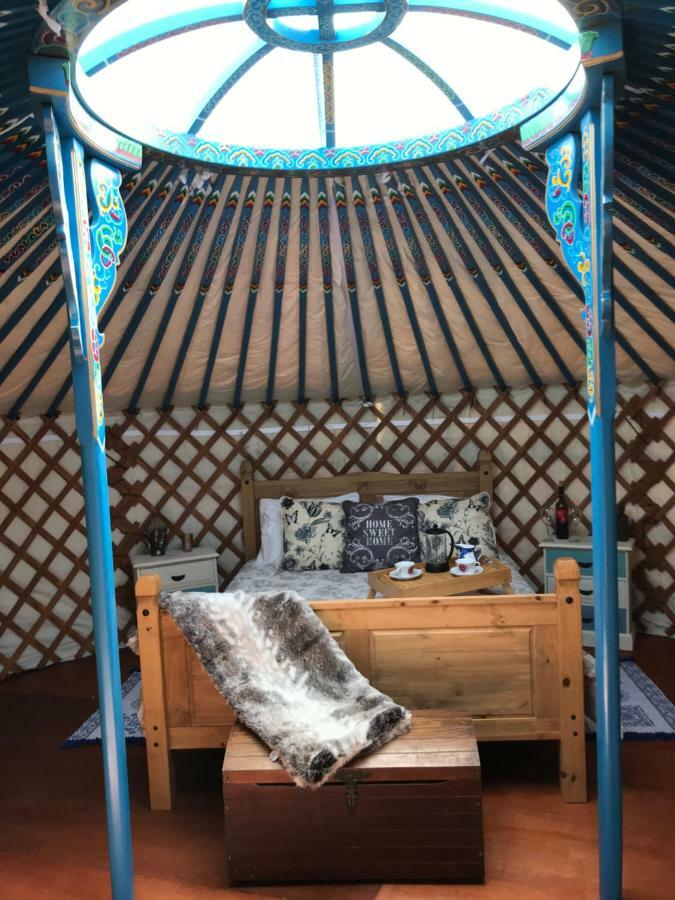 Hotel French Fields Luxury Glamping Le-Vieux-Cerier Exterior foto