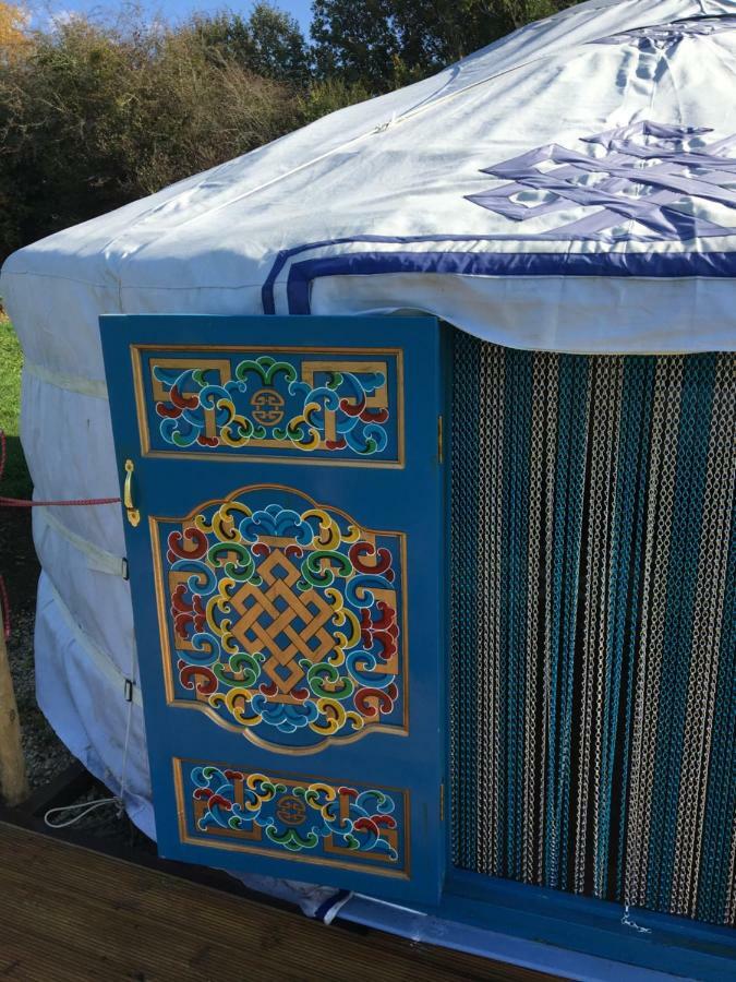 Hotel French Fields Luxury Glamping Le-Vieux-Cerier Exterior foto